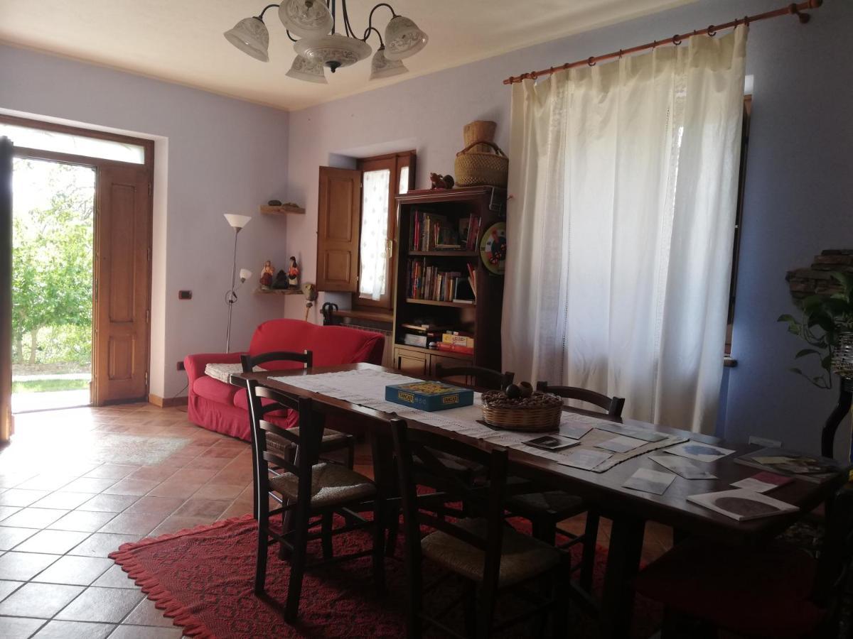 Agrifoglio B&B Con Giardino Aritzo Bagian luar foto