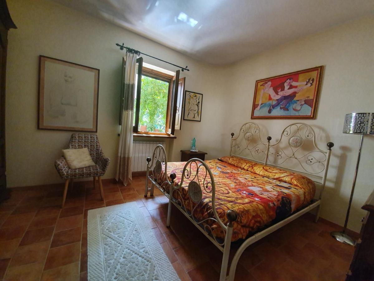 Agrifoglio B&B Con Giardino Aritzo Bagian luar foto